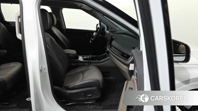 Kia The New Carnival 4th Generation 2024 Белый из Кореи, фото 2