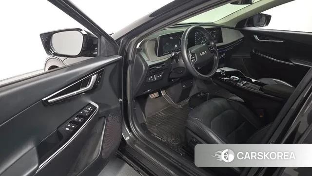 Kia EV6 2022 Черный из Кореи, фото 2