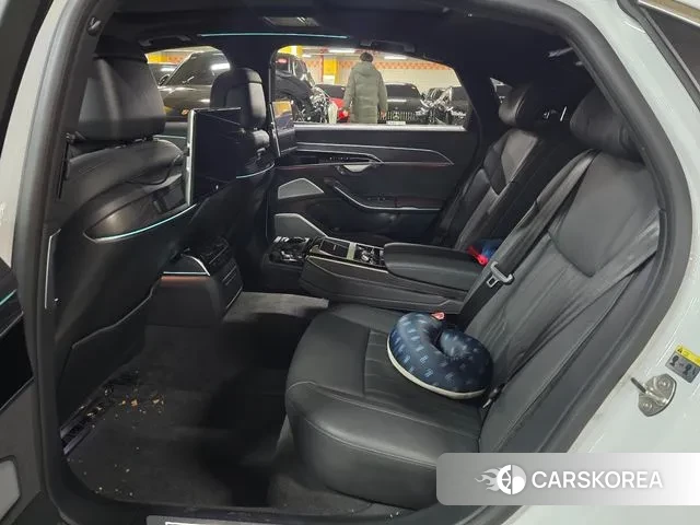 Audi A8 (D5) 2022 Черный из Кореи, фото 2