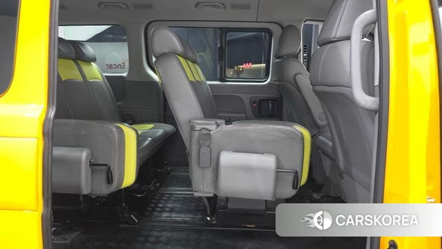 Hyundai The New Grand Starex 2019 Желтый из Кореи, фото 2