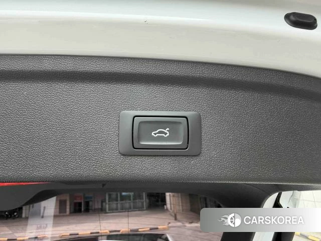 Audi A3 2022 Белый из Китая, фото 2