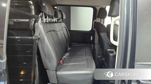 Hyundai Staria 2023 Серый из Кореи, фото 2