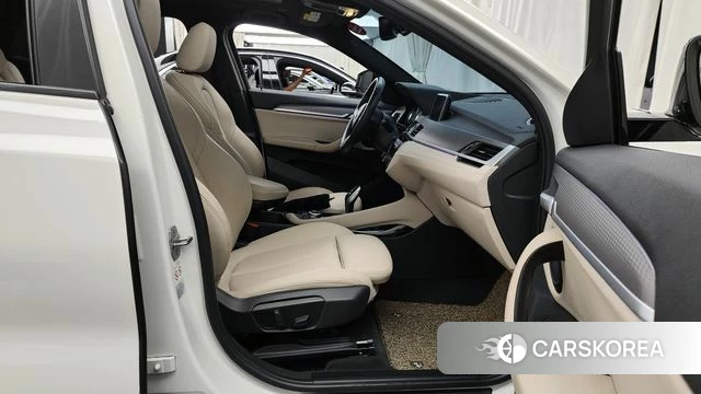 BMW X2 (F39) 2020 Белый из Кореи, фото 2