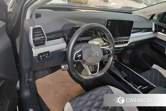 Volkswagen ID.6 CROZZ 2021 Темно-серый из Китая, фото 2