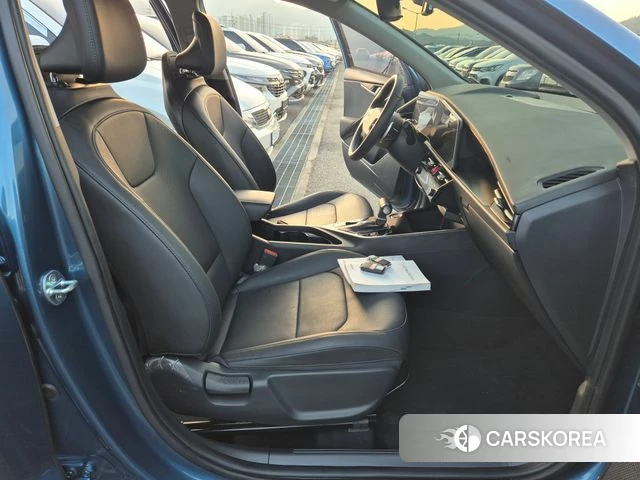 Kia Di Ol Nu Niro 2022 Синий из Кореи, фото 2