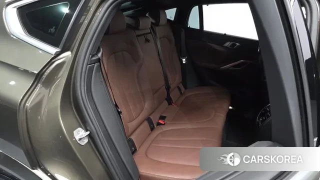 BMW X6 (G06) 2020 Песочный из Кореи, фото 2