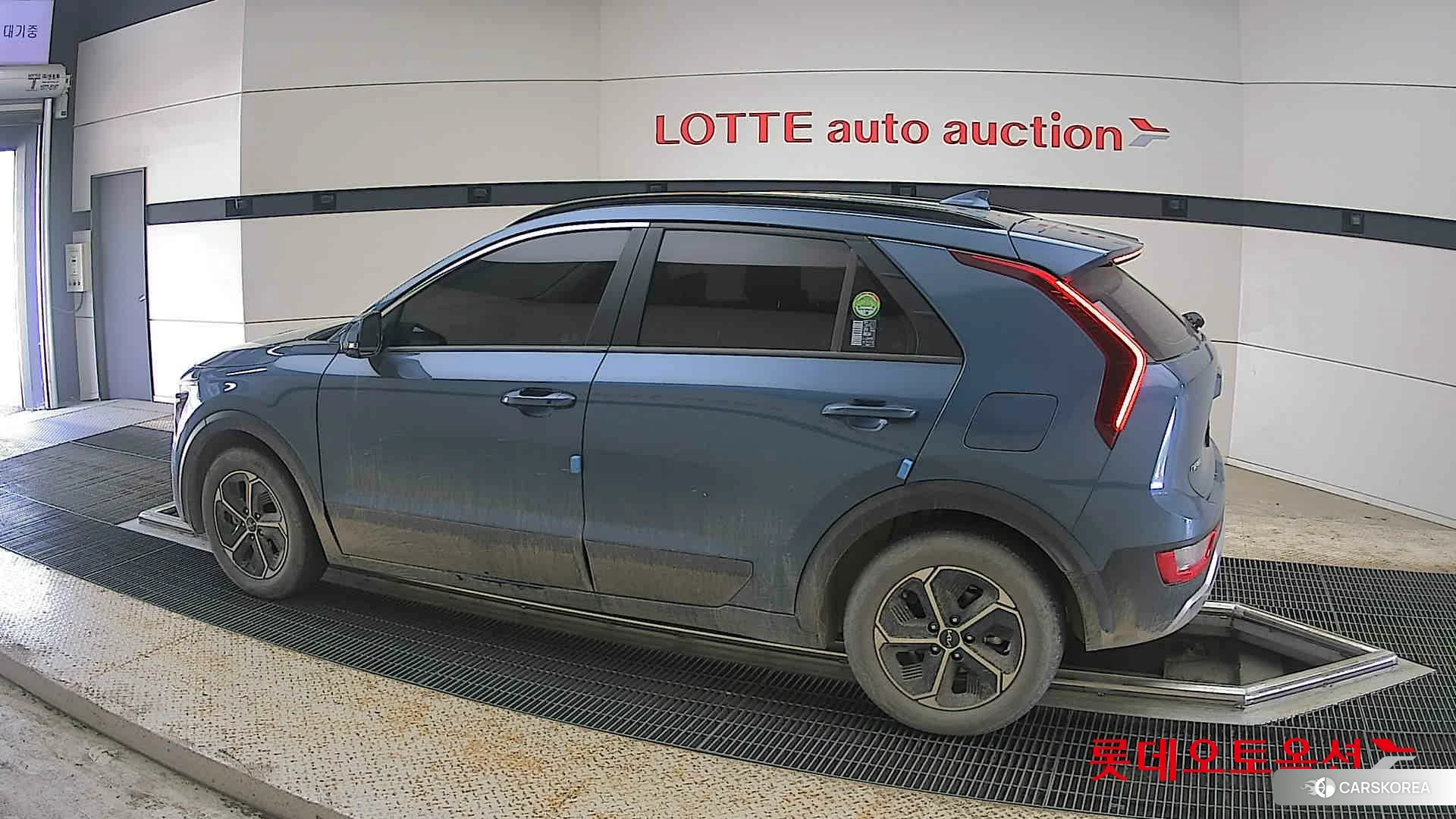 Kia Niro Hybrid 2022 Mineral Blue из Кореи, фото 2
