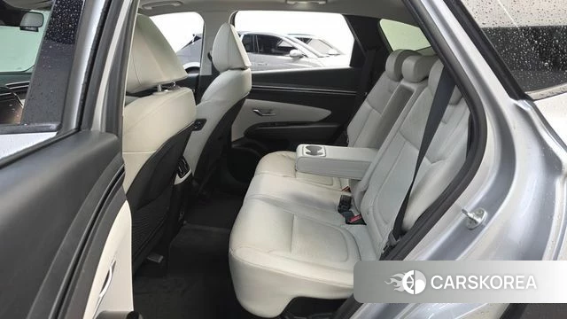 Hyundai Tucson Hybrid (NX4) 2022 Серебристо-серый из Кореи, фото 2