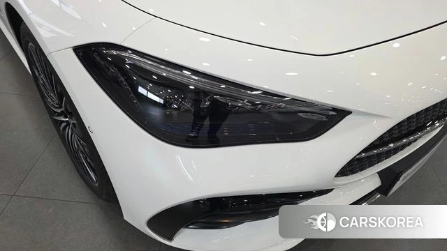 Mercedes-Benz CLE-Class C236 2025 Белый из Кореи, фото 3