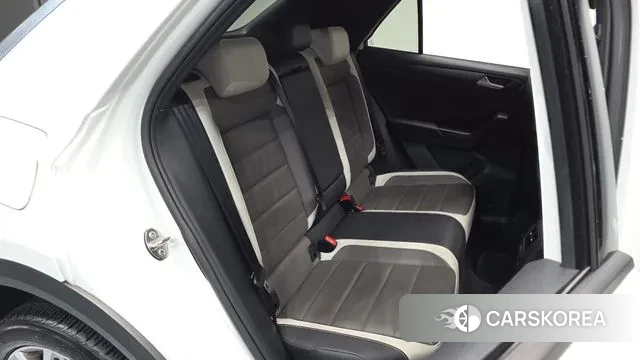 Volkswagen T-Roc 2021 Белый из Кореи, фото 3