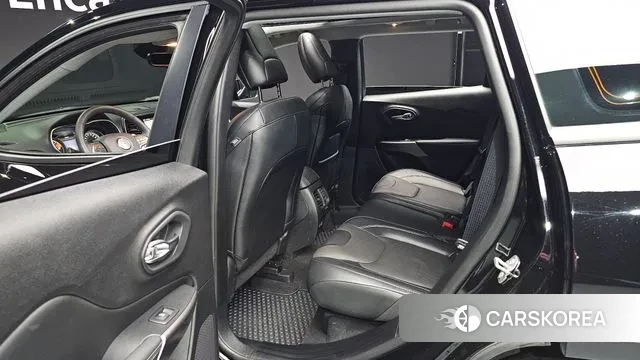 Jeep Cherokee (KL) id 3497479 из Кореи 3