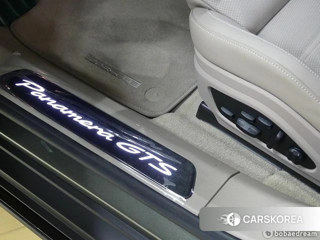 Porsche Panamera (976) 2025 Светло-зеленый из Кореи, фото 3