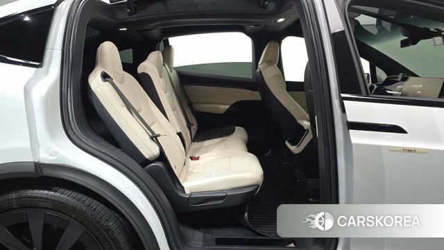 Tesla Model X 2023 Белый из Кореи, фото 3