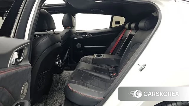 Kia Stinger Meister 2023 Белый из Кореи, фото 3