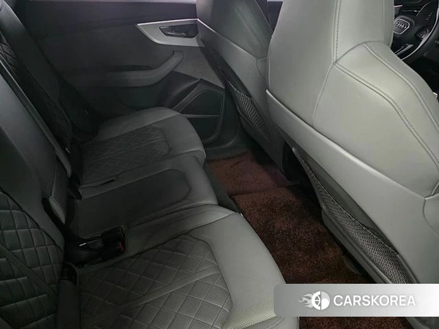 Audi Q8 (4M) 2022 Черный из Кореи, фото 3