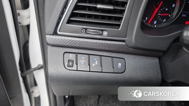 Hyundai Avante AD 2018 Белый из Кореи, фото 3