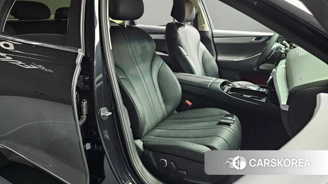 Genesis Electrified G80 (RG3) 2022 Черный из Кореи, фото 3
