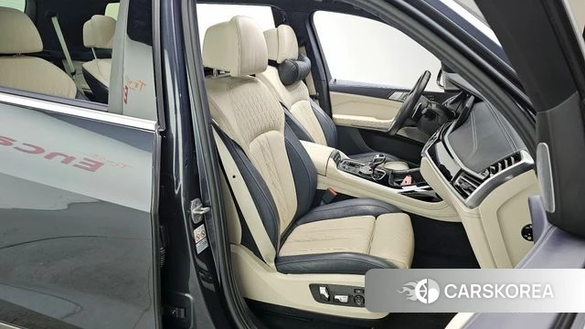 BMW X7 (G07) 2021 Серый из Кореи, фото 3