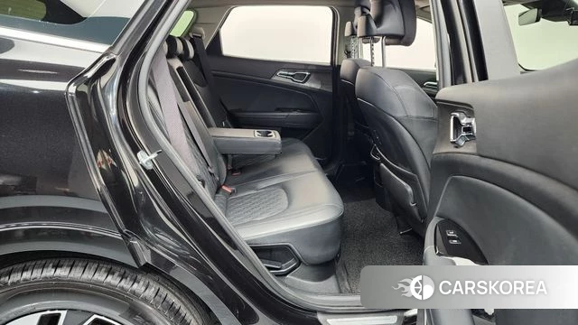 Kia Sportage 5th Generation Hybrid 2022 Черный из Кореи, фото 3