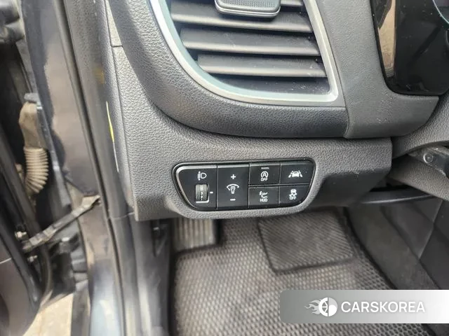 Ssangyong The New Rexton Sport 2022 Темно-зеленый из Кореи, фото 3