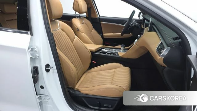 Genesis The New G70 2021 Белый из Кореи, фото 3