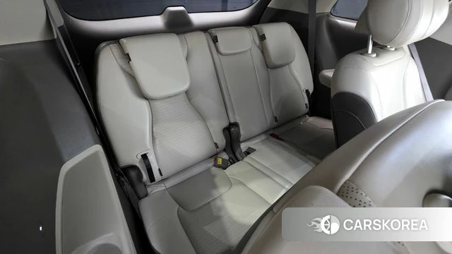 Kia The New Carnival 4th Generation 2023 Белый из Кореи, фото 3