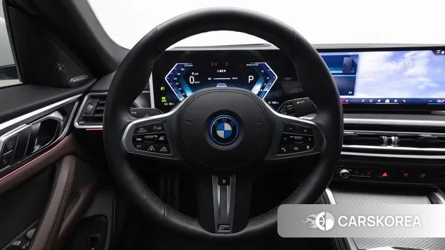 BMW i4 2024 Белый из Кореи, фото 3