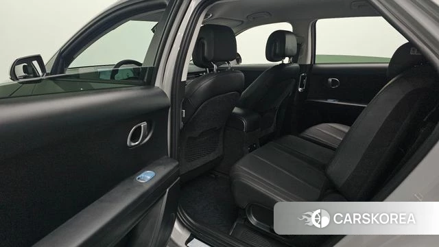 Hyundai Ionic 5 2024 Серебристо-серый из Кореи, фото 3