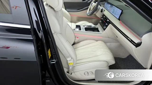 Genesis G80 (RG3) 2025 Черный из Кореи, фото 3