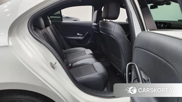 Mercedes-Benz A-Class W177 2020 Белый из Кореи, фото 3