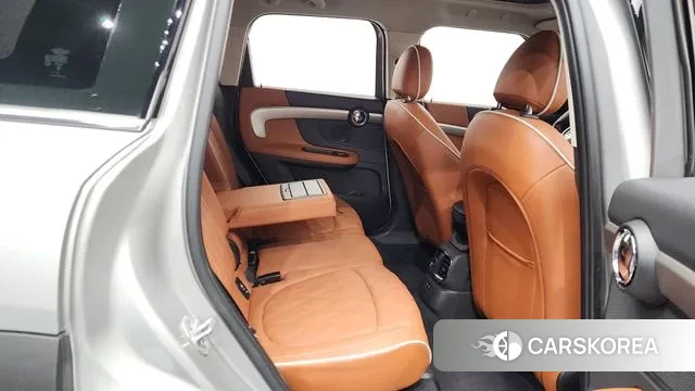 Mini Cooper S Countryman 2023 Серебристо-серый из Кореи, фото 3