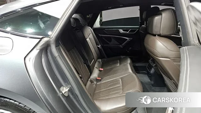 Audi A7 (4K) 2022 Серый из Кореи, фото 3