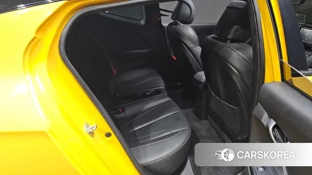 Hyundai Veloster (JS) 2019 Желтый из Кореи, фото 3