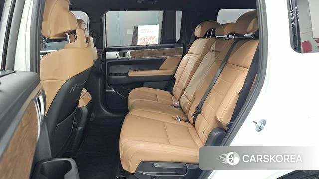 Hyundai Santa Fe (MX5) 2024 Белый из Кореи, фото 3