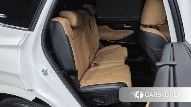 Hyundai The New Santa Fe 2022 Белый из Кореи, фото 3