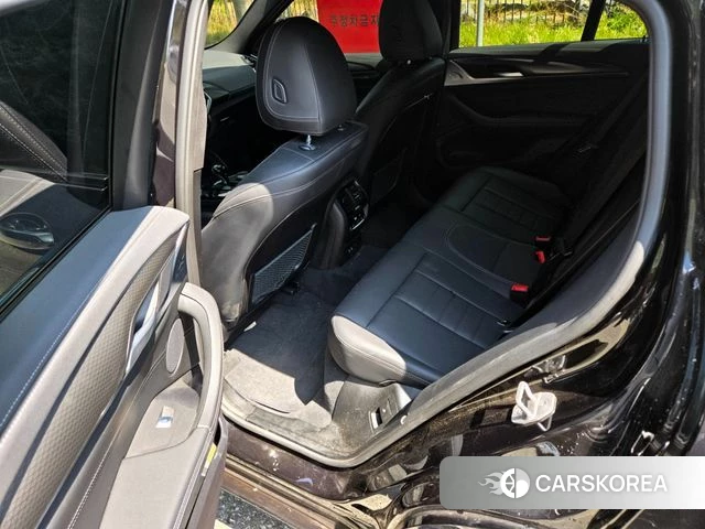 BMW X4 (G02) 2024 Черный из Кореи, фото 3