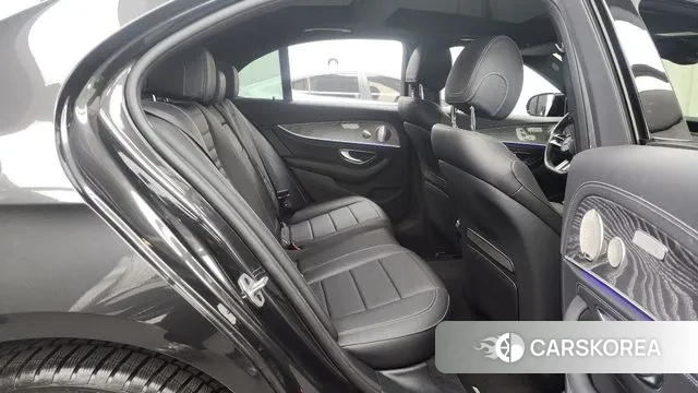 Mercedes-Benz E-Class W213 2022 Серый из Кореи, фото 3