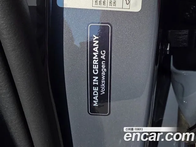 Volkswagen Golf 8th Generation id 2523454 из Кореи 3