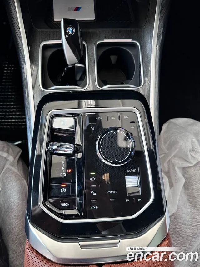 BMW 7 Series (G70) id 2462717 из Кореи 3