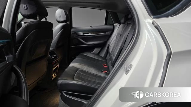 BMW X6 (F16) 2018 Белый из Кореи, фото 3