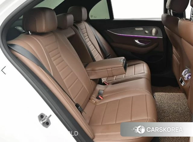 Mercedes-Benz E-Class W213 2023 Белый из Кореи, фото 3