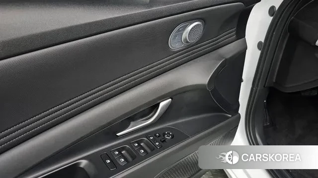 Hyundai Avante (CN7) 2022 Белый из Кореи, фото 3