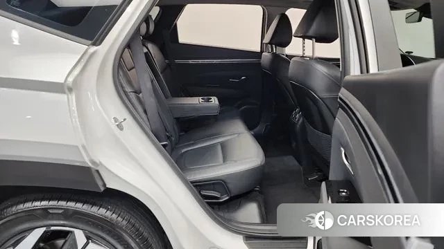 Hyundai Tucson (NX4) 2023 Белый из Кореи, фото 3