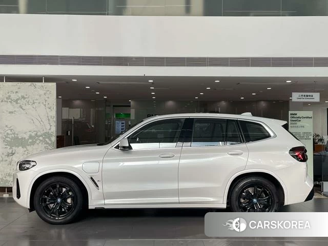 BMW iX3 2023 Белый из Китая, фото 3
