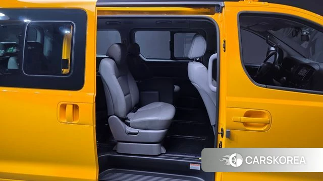 Hyundai The New Grand Starex 2020 Желтый из Кореи, фото 3