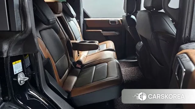 Ford Bronco 6th Generation 2022 Черный из Кореи, фото 3