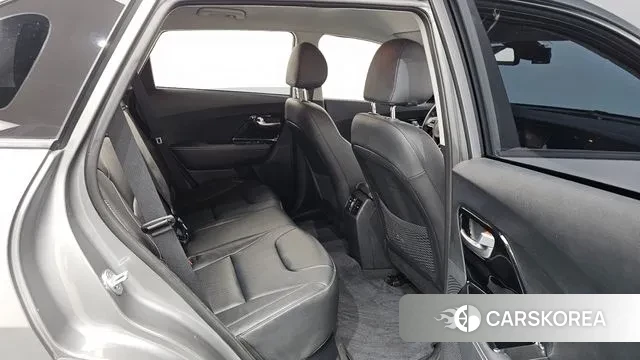 Kia Niro EV 2021 Серебристо-серый из Кореи, фото 3