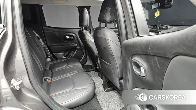 Jeep Renegade 2021 Черный из Кореи, фото 3