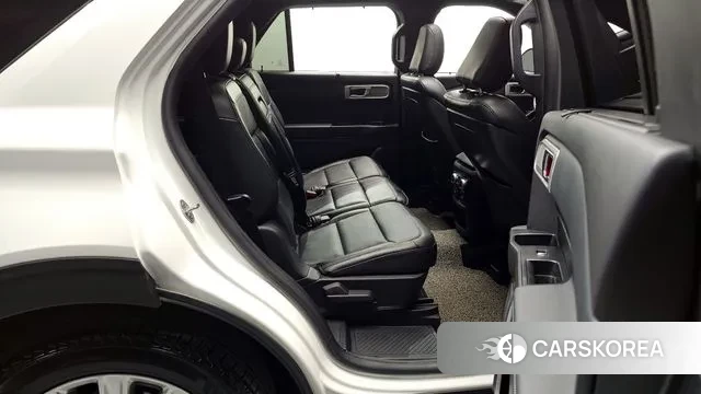 Ford Explorer 6th Generation 2020 Белый из Кореи, фото 3