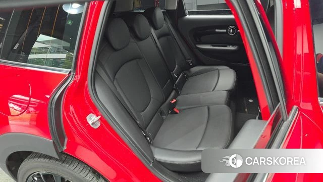 Mini Cooper Clubman 2022 Красный из Кореи, фото 3